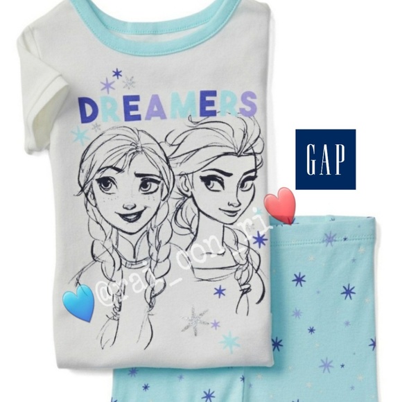 gap frozen pajamas